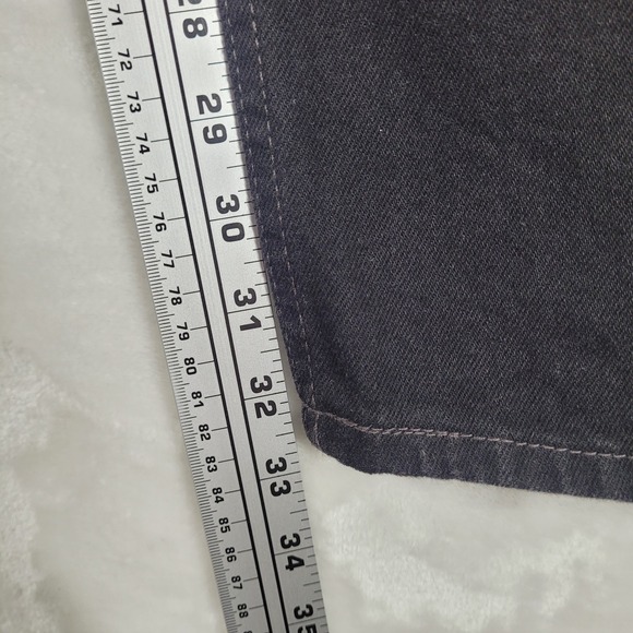 Vintage Levi's 550 Jeans Men's 36x32 Black Denim Straight Leg Relaxed Fit‎ USA - Picture 4 of 10